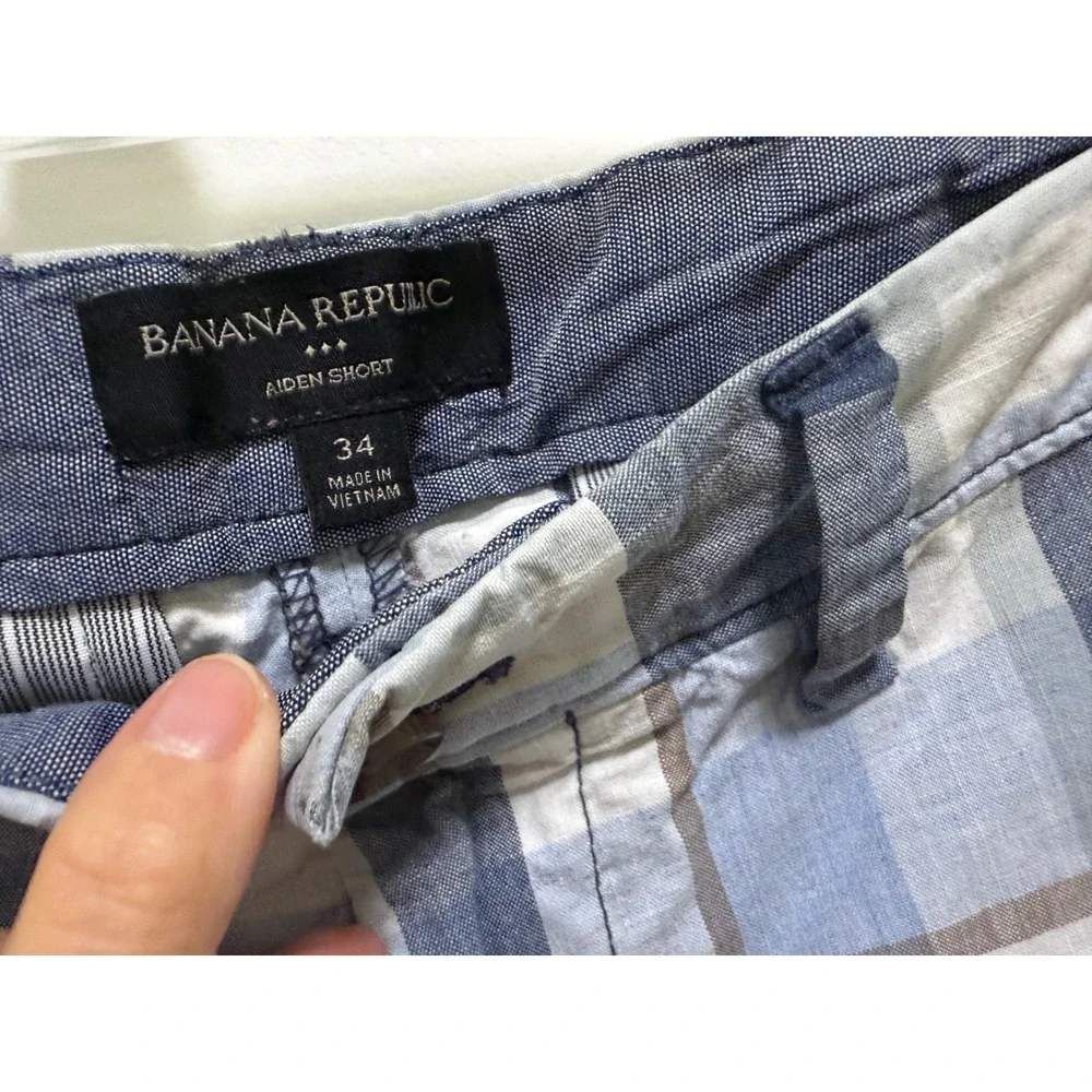 Banana Republic Aiden Shorts Men 34 Blue White‎ Plaid Flat Front Slim 9 Inseam